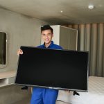 چه زمانی باید تلویزیون را سرویس کنیم؟ ۱۰ نشانه هشداردهنده