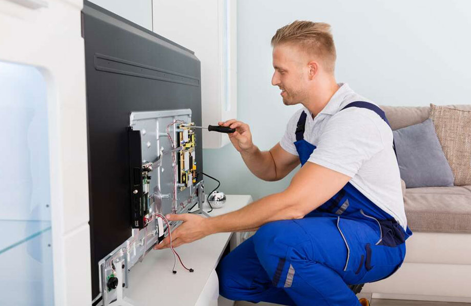 تعمیر صدای قطع شده تلویزیون دوو تعمیر صدای قطع شده تلویزیون دوو